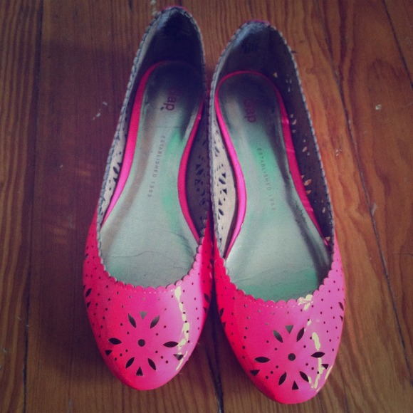 GAP Hot Pink Ballet Flat Size 7.5