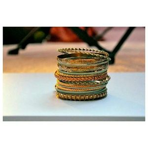 Bundle of bangles