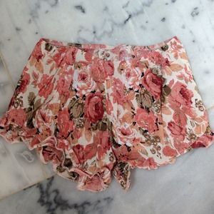 Brandy Melville Vodi Shorts