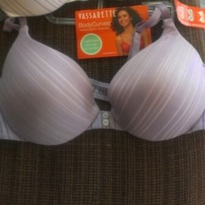 💕 Vassarette Uplift Bra