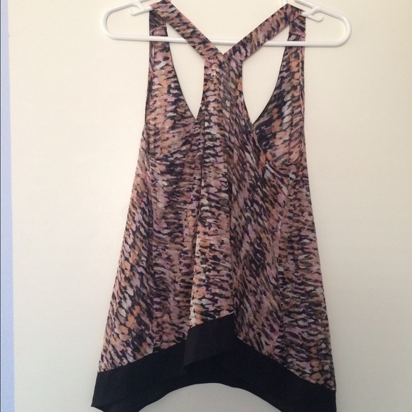 ❎SOLD!❎ BCBGeneration Tank Top - Picture 3 of 4