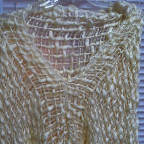 Silk and cotton poncho - Picture 3 of 4