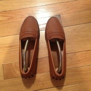 JP Tod's leather loafers