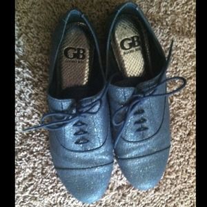 Gianni Bini Tom-Boy Cap-Toe Oxfords