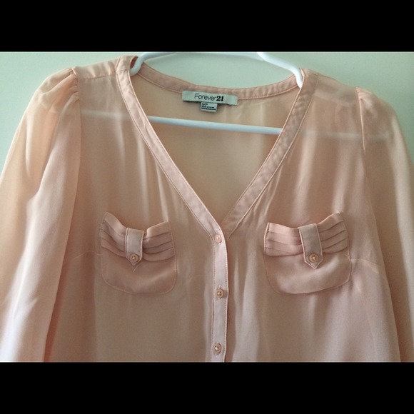 ❎SOLD!❎ Forever 21 Peach Chiffon Top - Picture 3 of 4