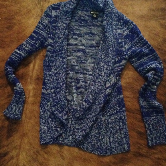 Super cute sweater!!!!