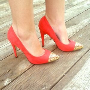 Yoki Suede, 3-inch heels