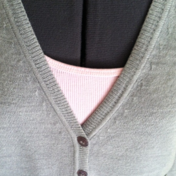 Heather Grey Cardi - Picture 4 of 4