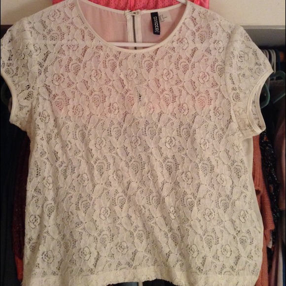 Lacy white top