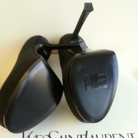 NIB YSL black satine tribtoo pumps, size 35 - Picture 3 of 4
