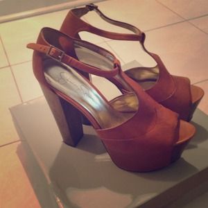Platform peep toe ankle strap wooden heel