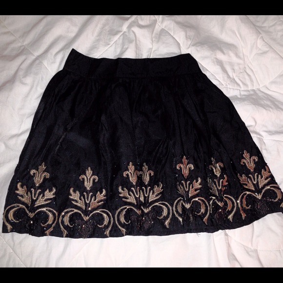 Black Skirt w/ Tan-Gold Embroidery and Beading