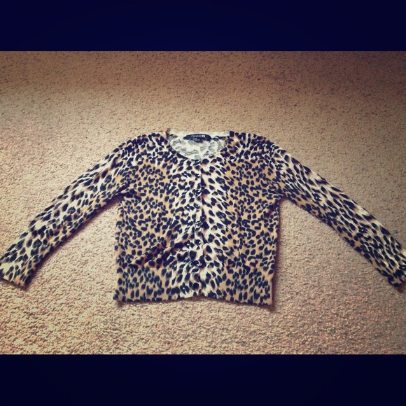 FOREVER 21 leopard cardigan