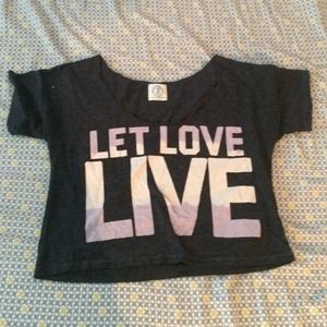 👕