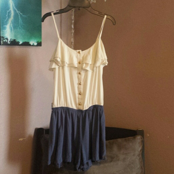 BLUE & CREAM ROMPER OUTFIT, SMALL