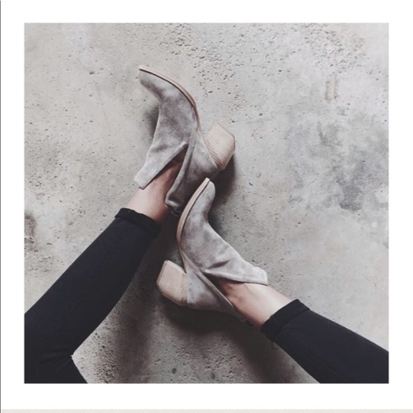 ☄ ISO: Jeffrey Campbell Shoes: - Picture 4 of 4