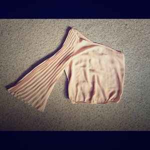 MIMI CHICA one shoulder shirt