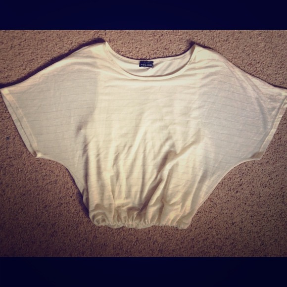 WET SEAL SWEATER
