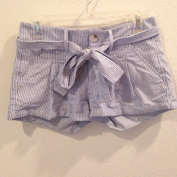 Striped shorts with bow tie belt
