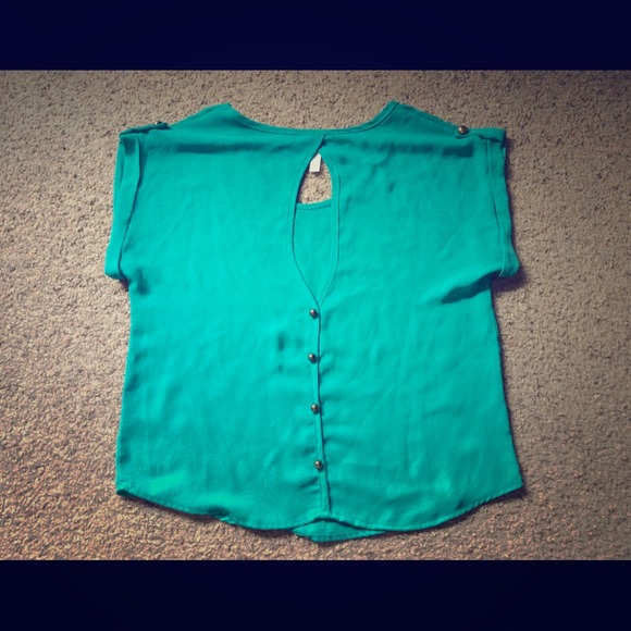 FIO FIO FASHIONABLE TEE