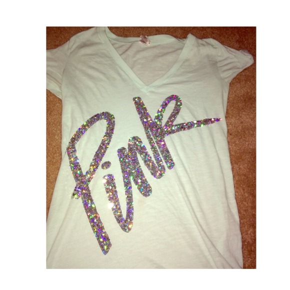 Victoria's Secret v neck