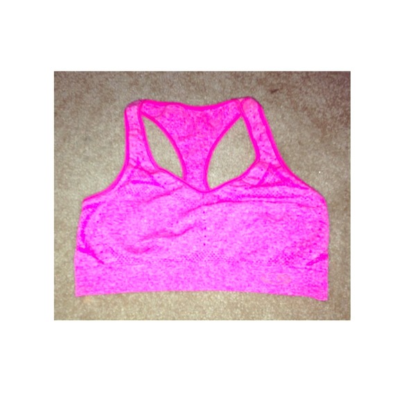 Sports bra