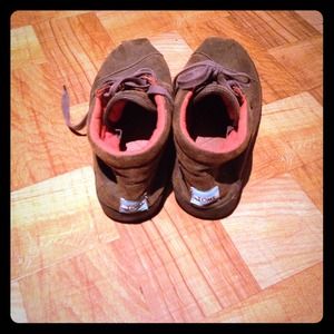 Toms Booties