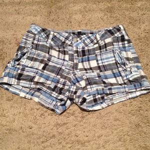 💎GAP checkered short