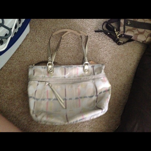 Coach purse.