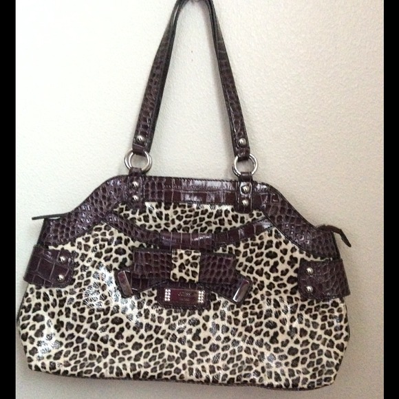 GUESS hand/shoulder bag