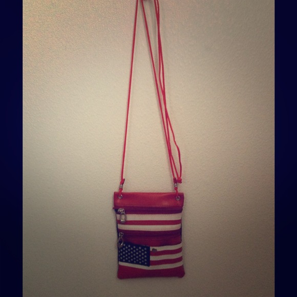 Little American flag shoulder bag