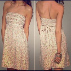 American Eagle floral dress in blue