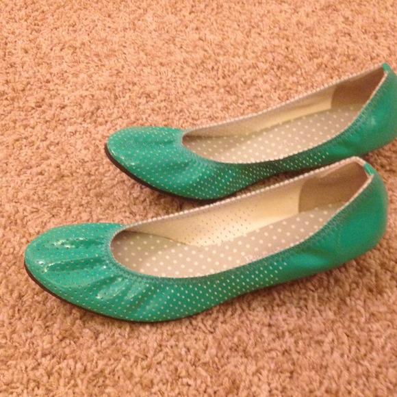 🚫sold in bundle Gorgeous 1" pump. Japanese style
