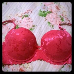 Beautiful hot pink detailed bra