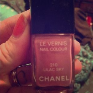Lilac sky chanel polish. +++ added frisson