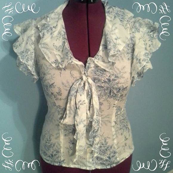 SOLD - Ralph Lauren bow blouse - Picture 2 of 4