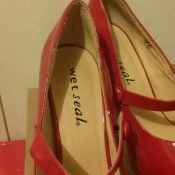 High heels - Picture 2 of 4