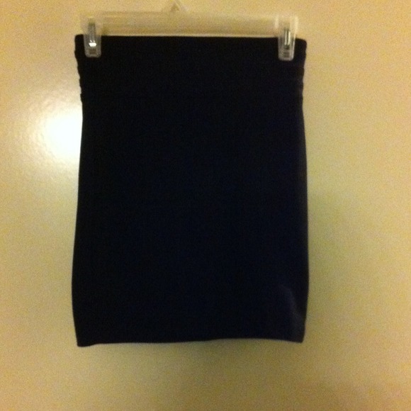 Black pencil skirt