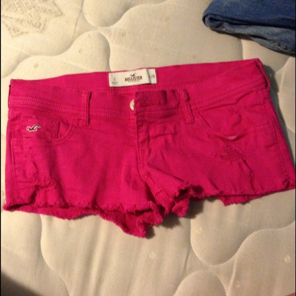 hot pink hollister shorts