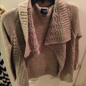 tan/brown American eagle sweater