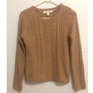Cable knit pullover sweater