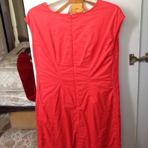 Beautiful Casual Dress - Picture 3 of 4