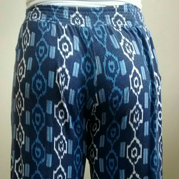 Aztez Flowy Pants - Picture 2 of 3