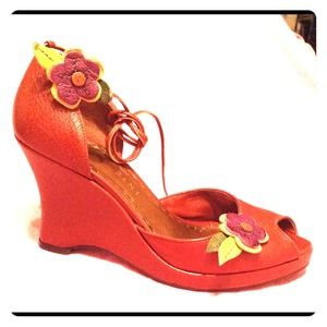 Gianni Bini wedges