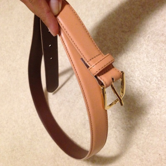 SOL - Apricot leather belt 🍑 - Picture 4 of 4