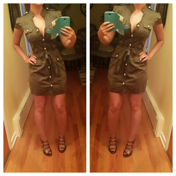 New w/o tags Express dress. - Picture 1 of 1