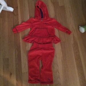 Puma jogging suit