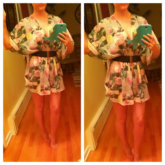 Gorgeous kimono/cover up. H&M.