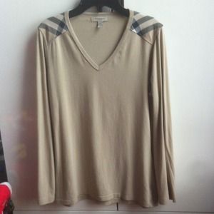 Burberry top