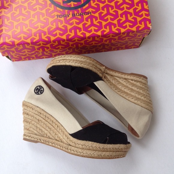 🚫🚫SOLD🚫🚫Tory Burch Espadrilles Wedges - Picture 2 of 4